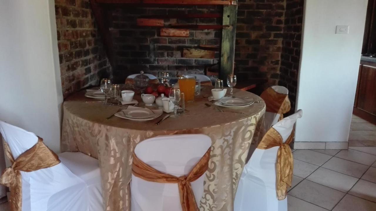 Hamba Kancane Ma-Africa Guest House Graskop Bagian luar foto