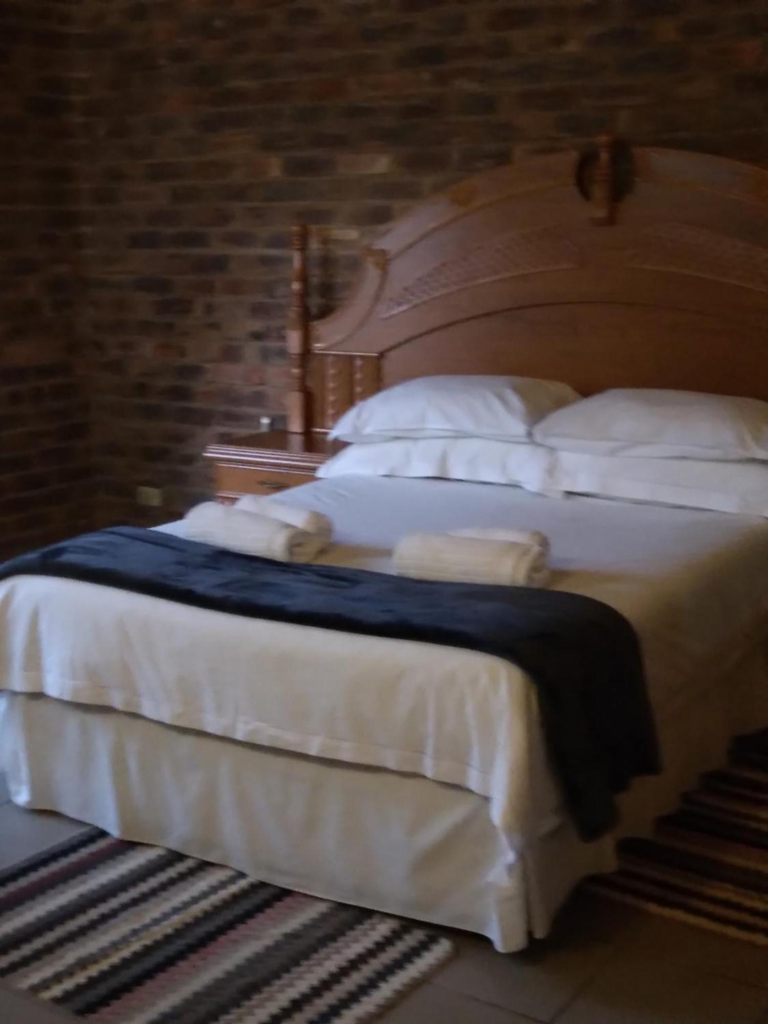 Hamba Kancane Ma-Africa Guest House Graskop Bagian luar foto