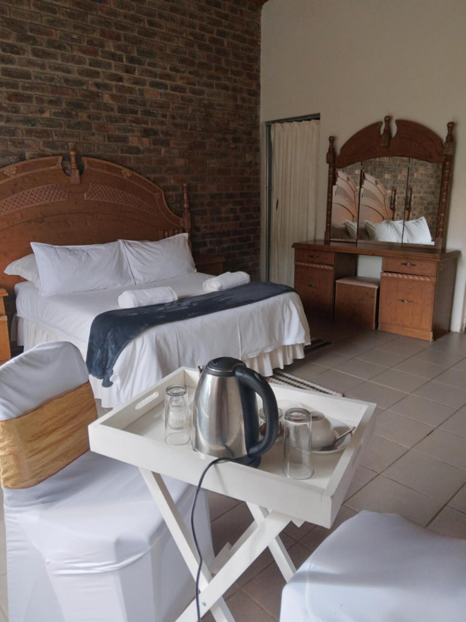 Hamba Kancane Ma-Africa Guest House Graskop Bagian luar foto